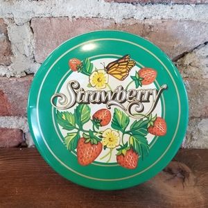 Adorable Vintage 70s Strawberry & Butterfly Tin